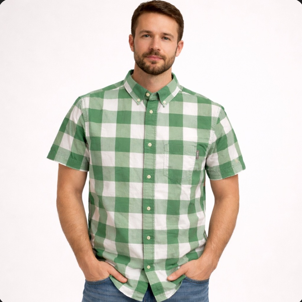 Woolrich Men's Short Sleeve Cotton Shirt
Green Plaid Sz XL